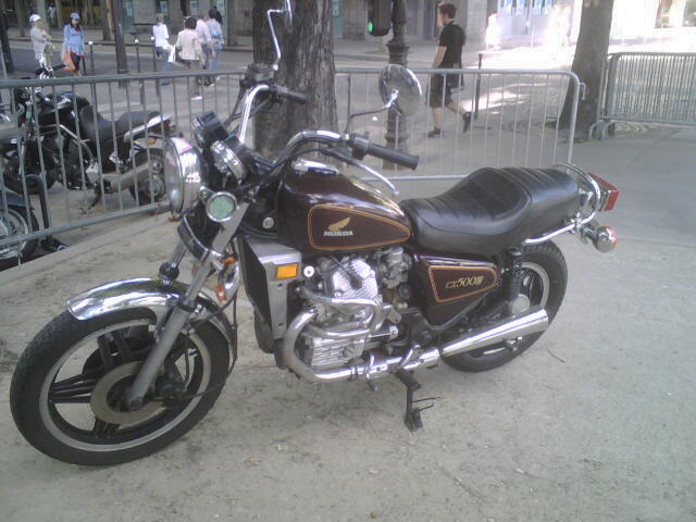 honda CX 750 Custom des années 80