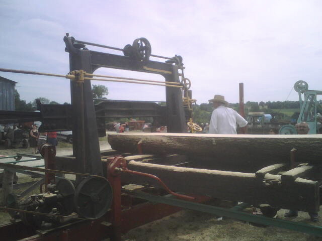 machine a scier